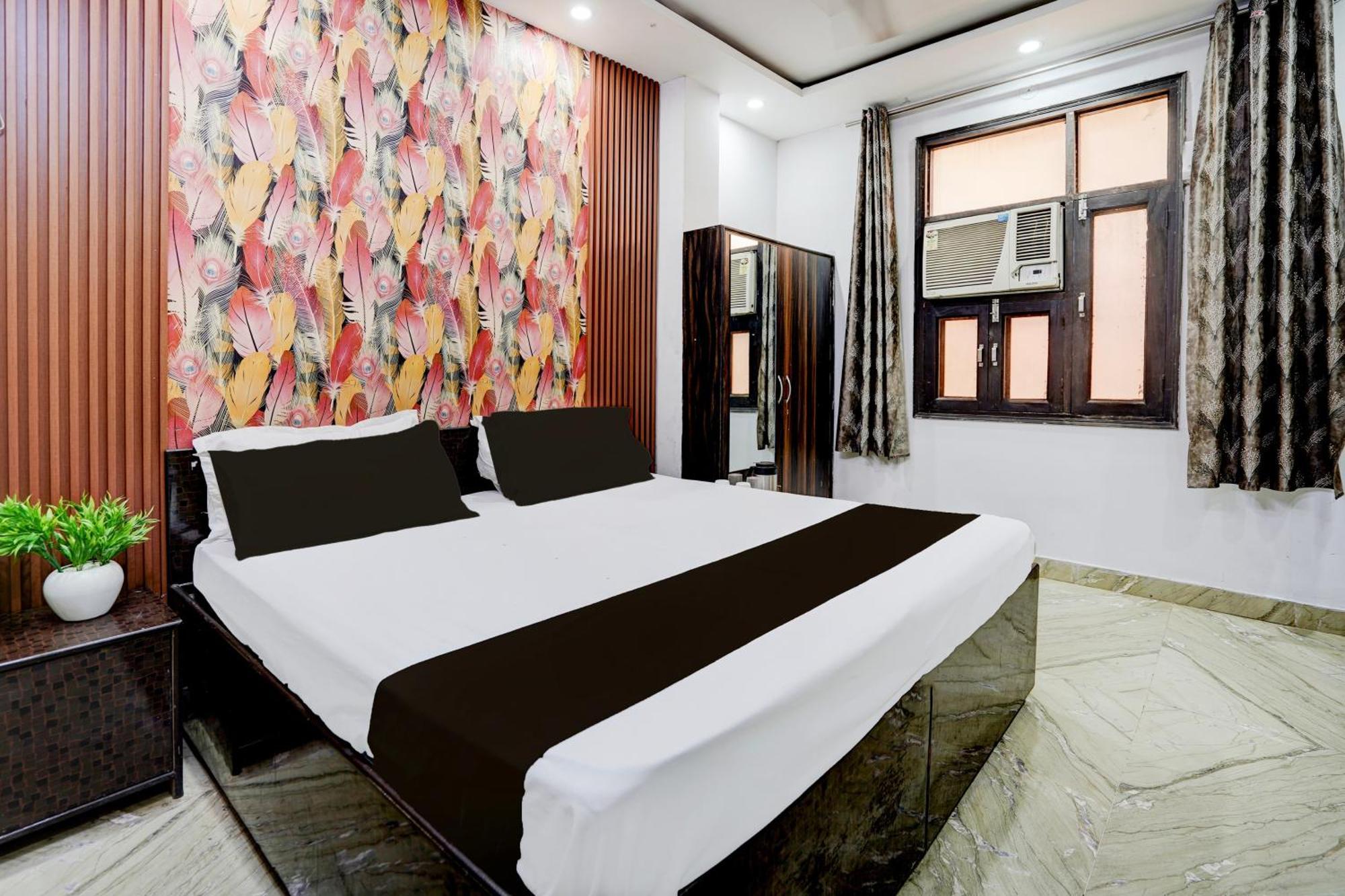 Super O Signature Plaza Hotel *